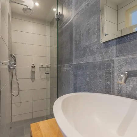 Exlibris Boutique Hotel 3*