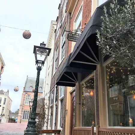 Exlibris Boutique Hotel 3*
