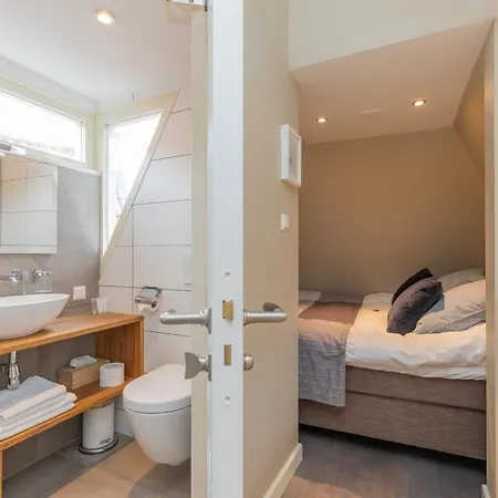 Exlibris Boutique Hotel 3*