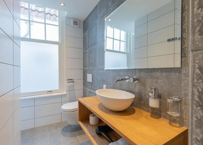 Exlibris Boutique מלון